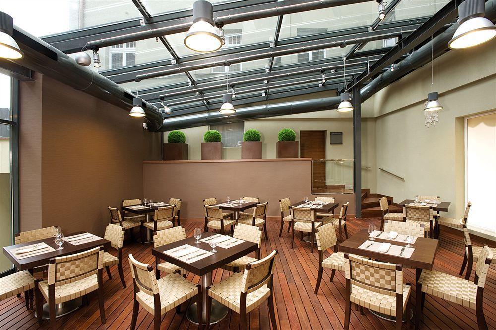 Hotel Nh Poznan Restaurante foto